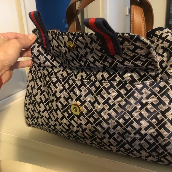Tommy Hilfiger handbag (12"w x 8"h x ~5"d) - Picture 9 of 9